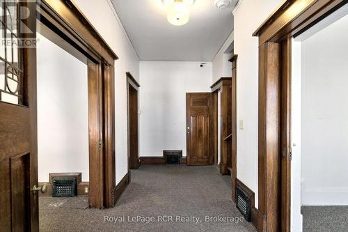 912 2Nd Avenue W, Owen Sound, ON 