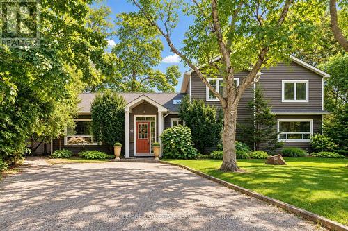 46 GERMORDA DRIVE  Oakville, ON L6H 1A8