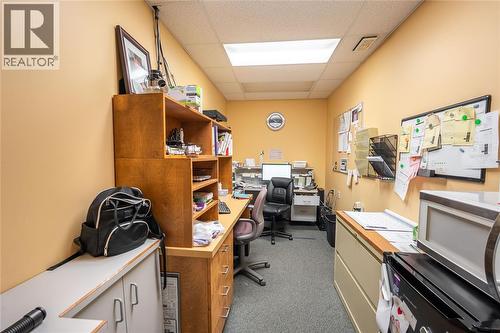 110 Mitton Street South, Sarnia, ON 
