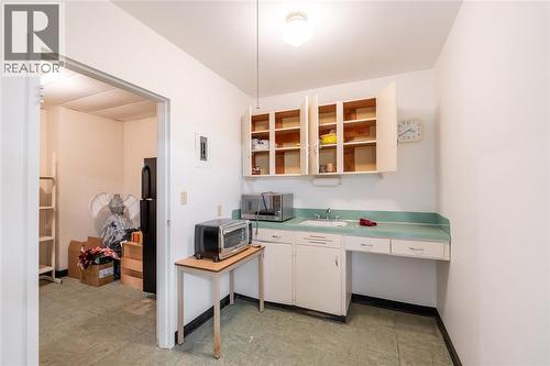 110 Mitton Street South, Sarnia, ON 