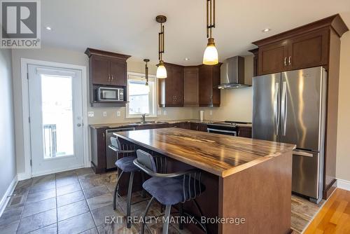 111 York Crossing, Russell, ON 