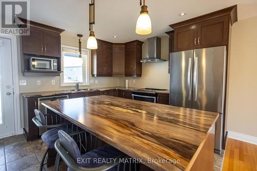 111 York Crossing, Russell, ON 