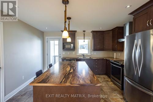 111 York Crossing, Russell, ON 
