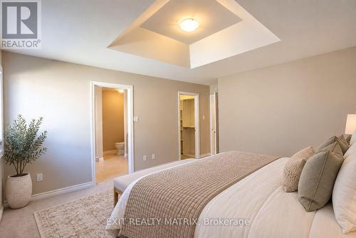 Virtually Staged - 111 York Crossing, Russell, ON 
