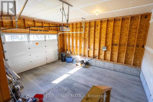 111 York Crossing, Russell, ON 