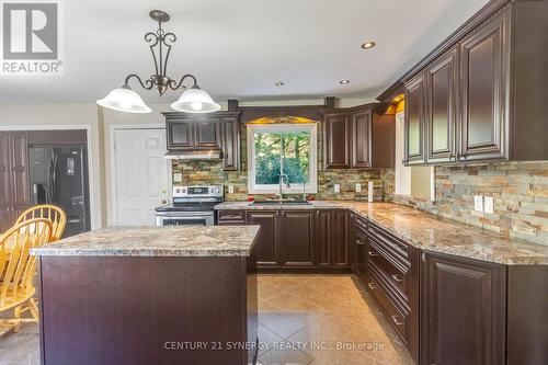 20 Inverness Avenue, Perth, ON 