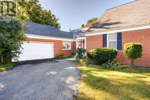 20 Inverness Avenue, Perth, ON 