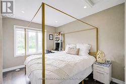 Large Bedroom Facing Green Space - 