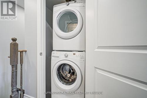 Second Floor Laundry - 3 - 196 Pine Grove Road, Vaughan, ON 
