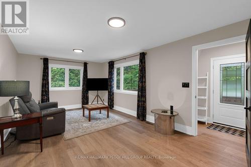 1387 Old Barrie Road W, Oro-Medonte, ON 