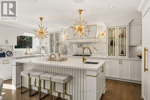 Kitchen - 18 Ardmore Crescent, Richmond Hill, ON 