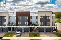 9 - 115 SHOREVIEW PLACE Hamilton, ON L8E 0K4