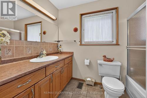 994 Barton Street, Hamilton, ON 