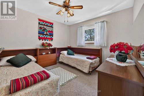 994 Barton Street, Hamilton, ON 