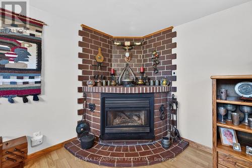 994 Barton Street, Hamilton, ON 