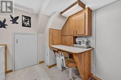 994 Barton Street, Hamilton, ON 
