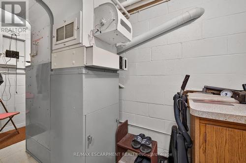 994 Barton Street, Hamilton, ON 