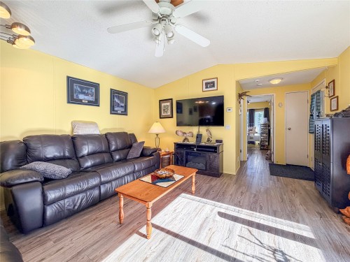 19-2640 Warren Avenue, Kimberley, BC 