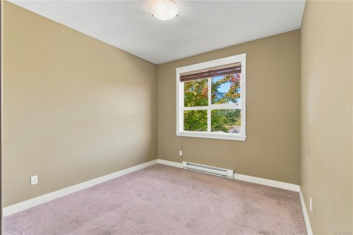 6179 Strathcona Pl, Nanaimo, BC 