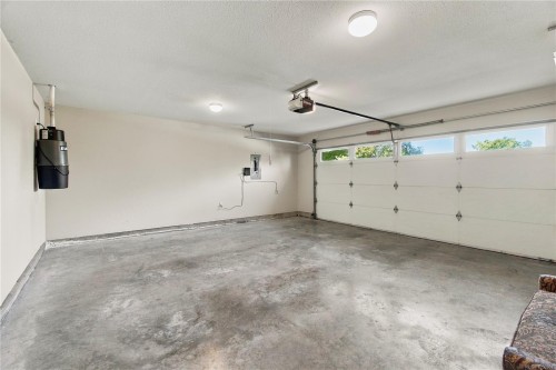 6179 Strathcona Pl, Nanaimo, BC 