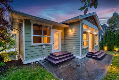 6179 Strathcona Pl, Nanaimo, BC 