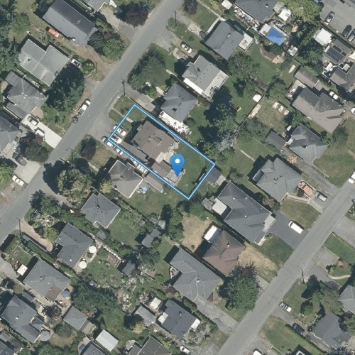 3155 Earl Grey St, Saanich, BC 