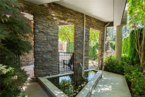 916 Grilse Lane, Central Saanich, BC 