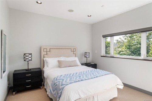 916 Grilse Lane, Central Saanich, BC 