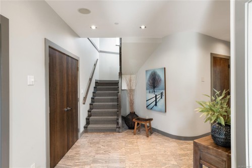 916 Grilse Lane, Central Saanich, BC 