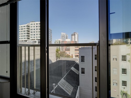 #505-760 Johnson St, Victoria, BC 