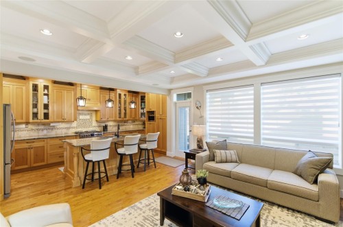 844 Mulholland Dr, French Creek, BC 