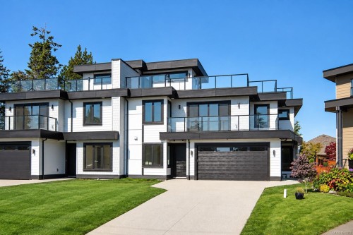 2294 Gail Pl, Sidney, BC 