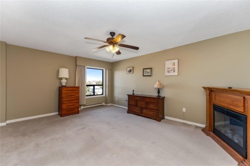 #407-2125 Oak Bay Ave, Oak Bay, BC 