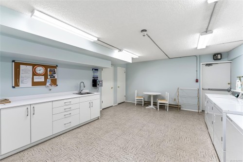 #407-2125 Oak Bay Ave, Oak Bay, BC 