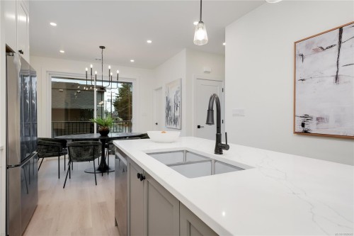#113-960 Jenkins Ave, Langford, BC 