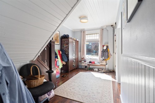 1746 Pembroke St, Victoria, BC 