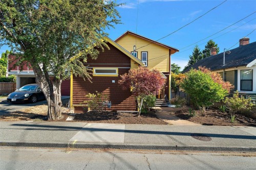 149 St. Lawrence St, Victoria, BC 