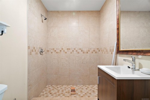 149 St. Lawrence St, Victoria, BC 