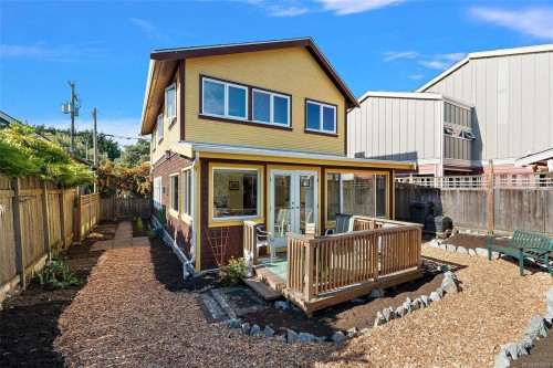 149 St. Lawrence St, Victoria, BC 