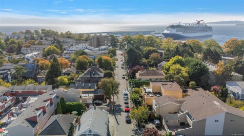 149 St. Lawrence St, Victoria, BC 
