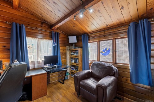 2310 Seabank Rd, Courtenay, BC 