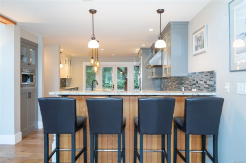2065 Sanders Rd, Nanoose Bay, BC 