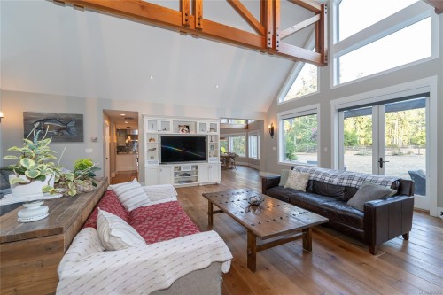 2065 Sanders Rd, Nanoose Bay, BC 
