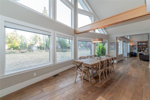 2065 Sanders Rd, Nanoose Bay, BC 