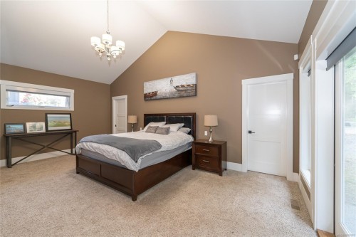 2065 Sanders Rd, Nanoose Bay, BC 