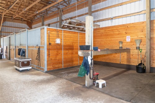 2065 Sanders Rd, Nanoose Bay, BC 