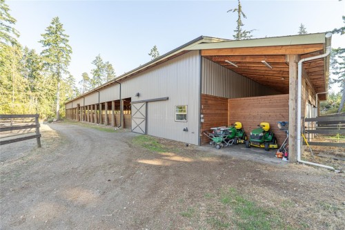 2065 Sanders Rd, Nanoose Bay, BC 