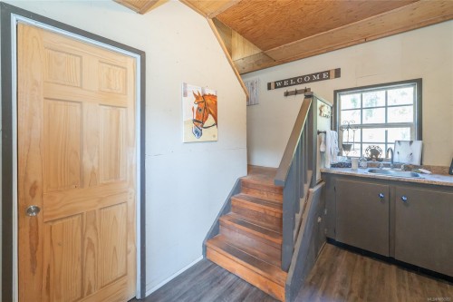 2065 Sanders Rd, Nanoose Bay, BC 