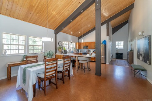 2065 Sanders Rd, Nanoose Bay, BC 