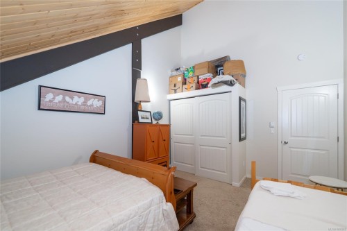 2065 Sanders Rd, Nanoose Bay, BC 
